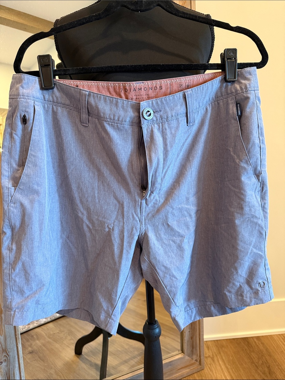 7 Diamonds Men's Light Blue Stretch Flat-Front Shorts 7” inseam